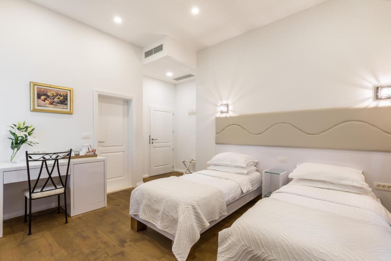 Pellegrini Luxury Rooms สปลิท ภายนอก รูปภาพ
