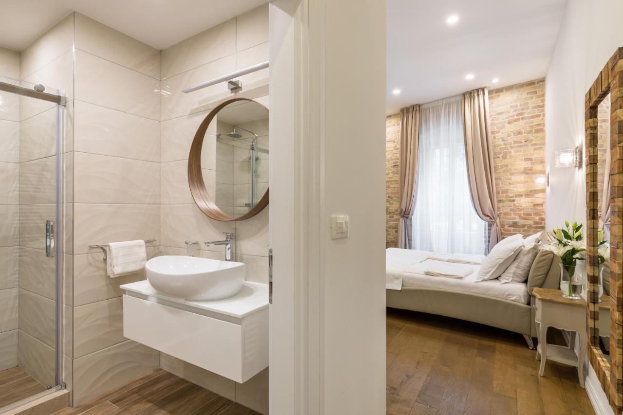 Pellegrini Luxury Rooms สปลิท ภายนอก รูปภาพ