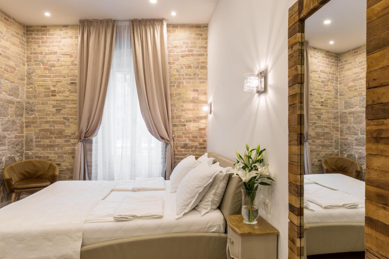 Pellegrini Luxury Rooms สปลิท ภายนอก รูปภาพ